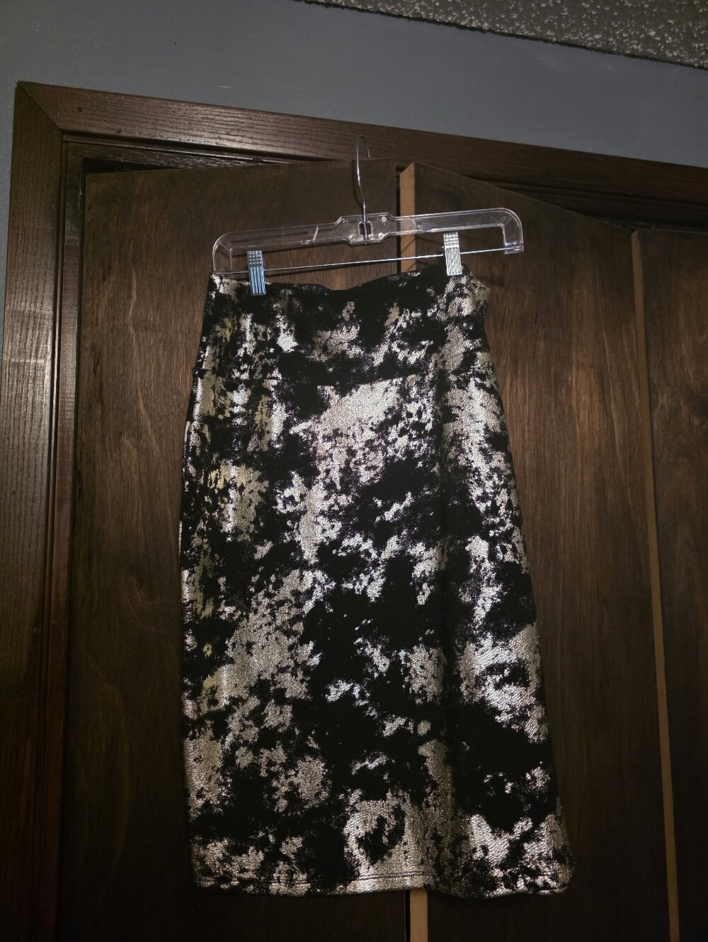 LuLaRoe Black and Silver Metallic Midi Skirt